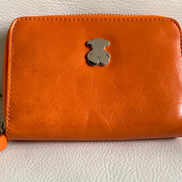 TOUS orange leather wallet - Brand NEW with box - Picture 2 of 9